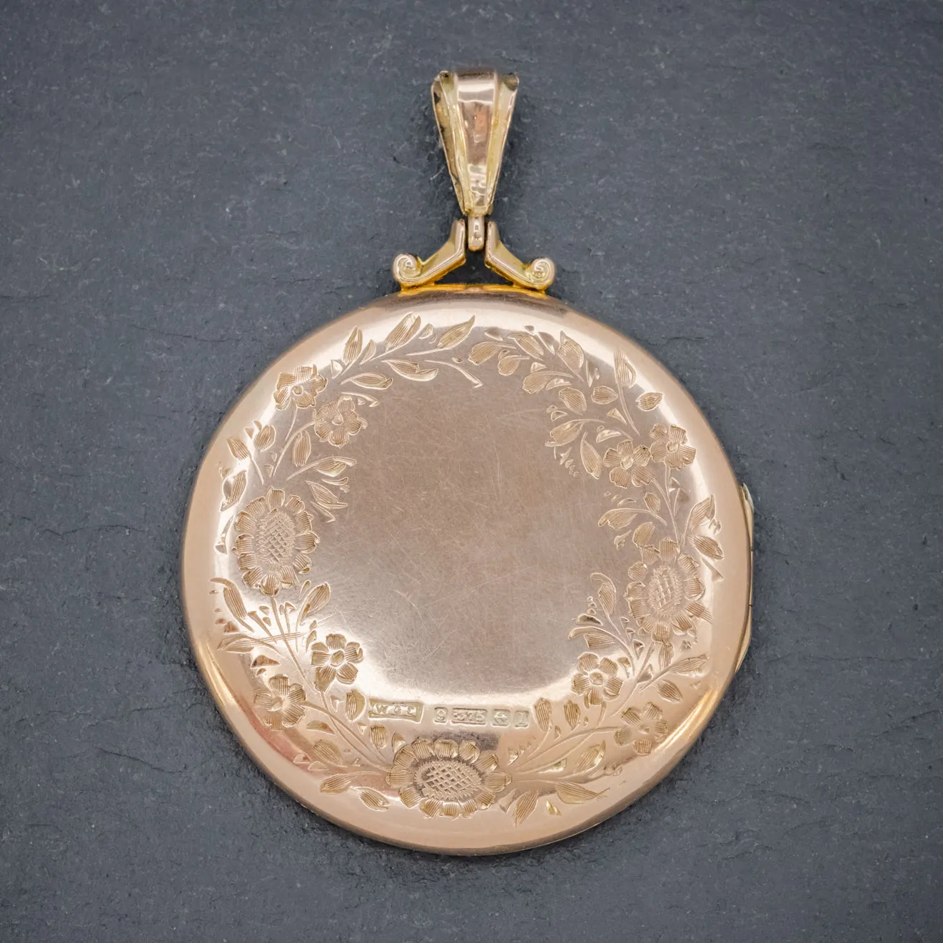 Antique Edwardian Round Forget Me Not Locket 9Ct Gold Dated 1910