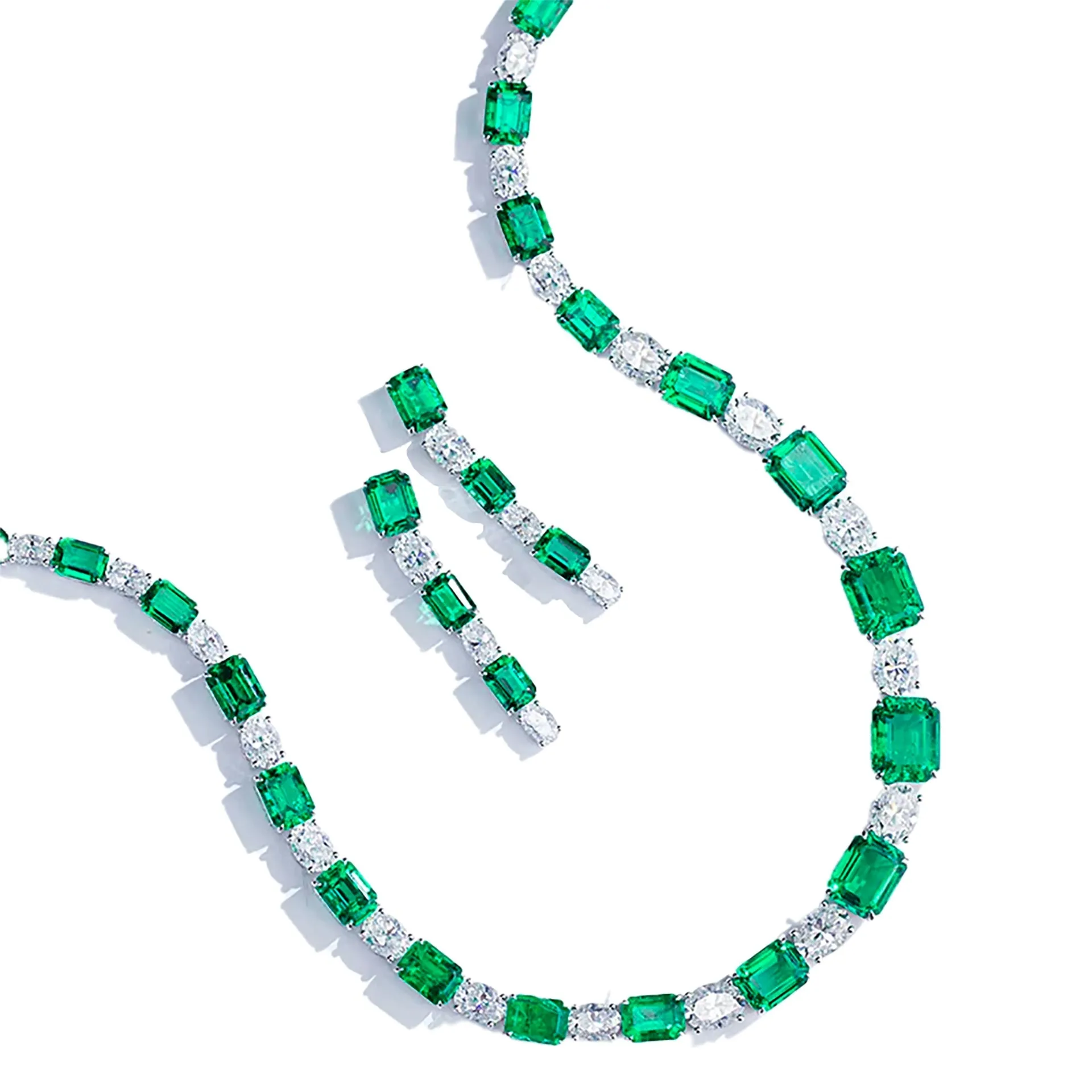 Enthralling Emerald Set