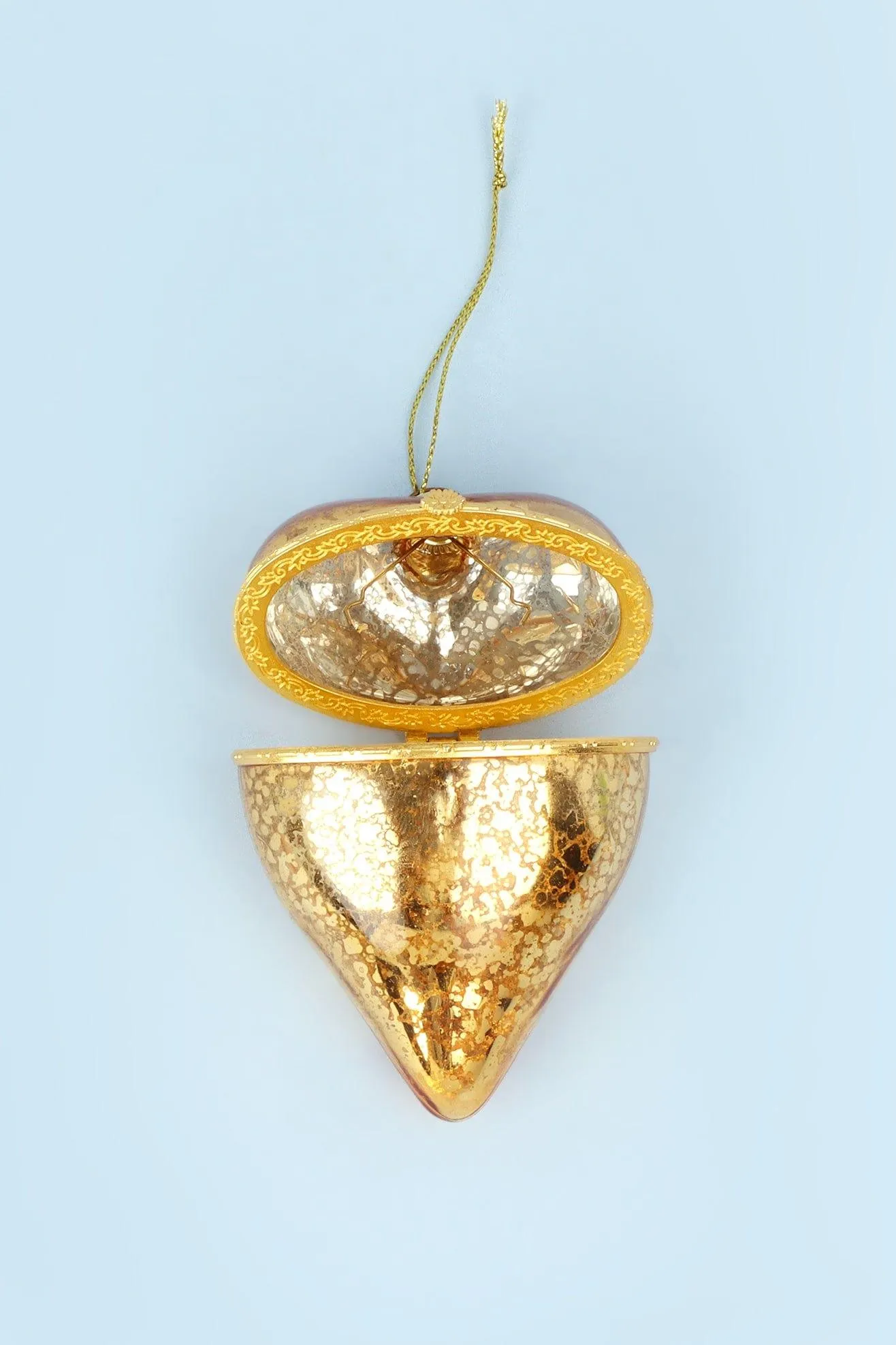 Gilded Memories Gold Glass Heart-Shaped Locket Christmas Tree Ornament