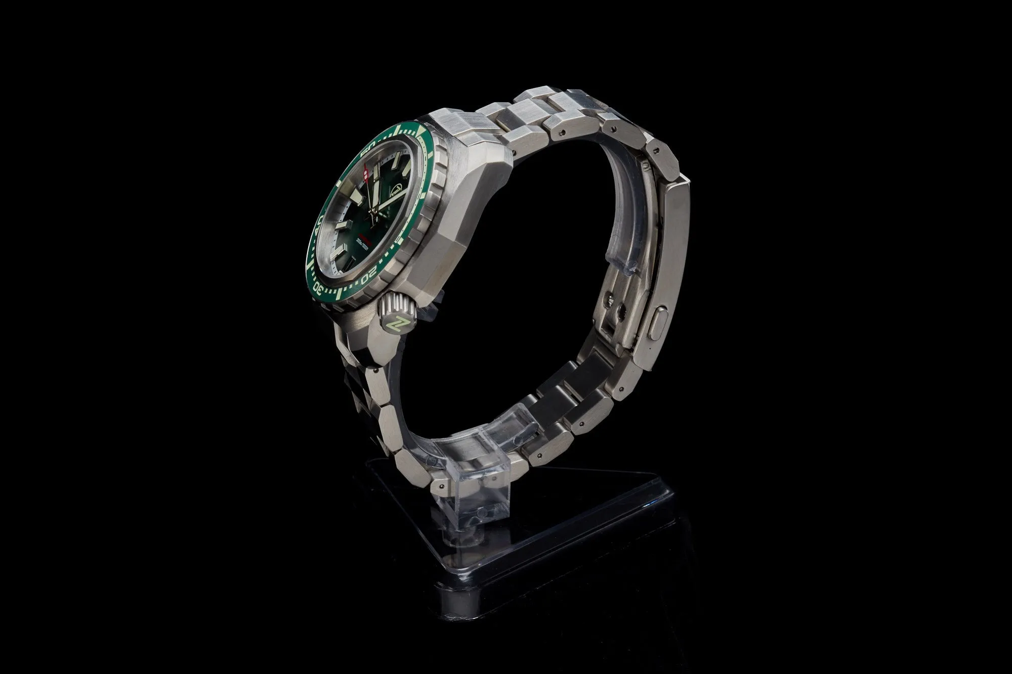 Hammerhead V3 300m Steel Emerald Green