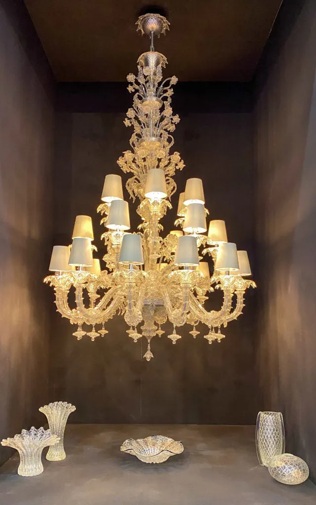 Luxury Crystal Flower Chandelier with White Lampshade for Living Room/Staircase/Hotel