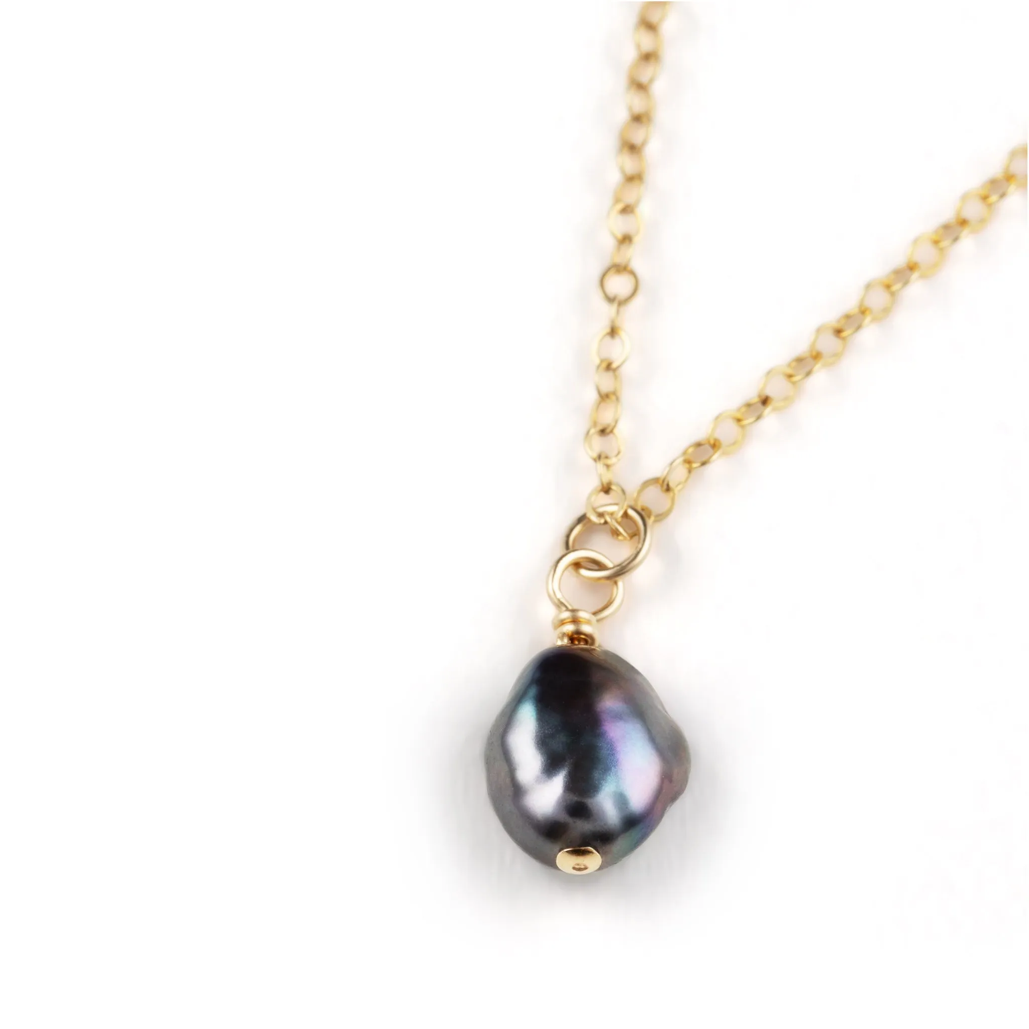 Mirage Pearl Pendant Necklace